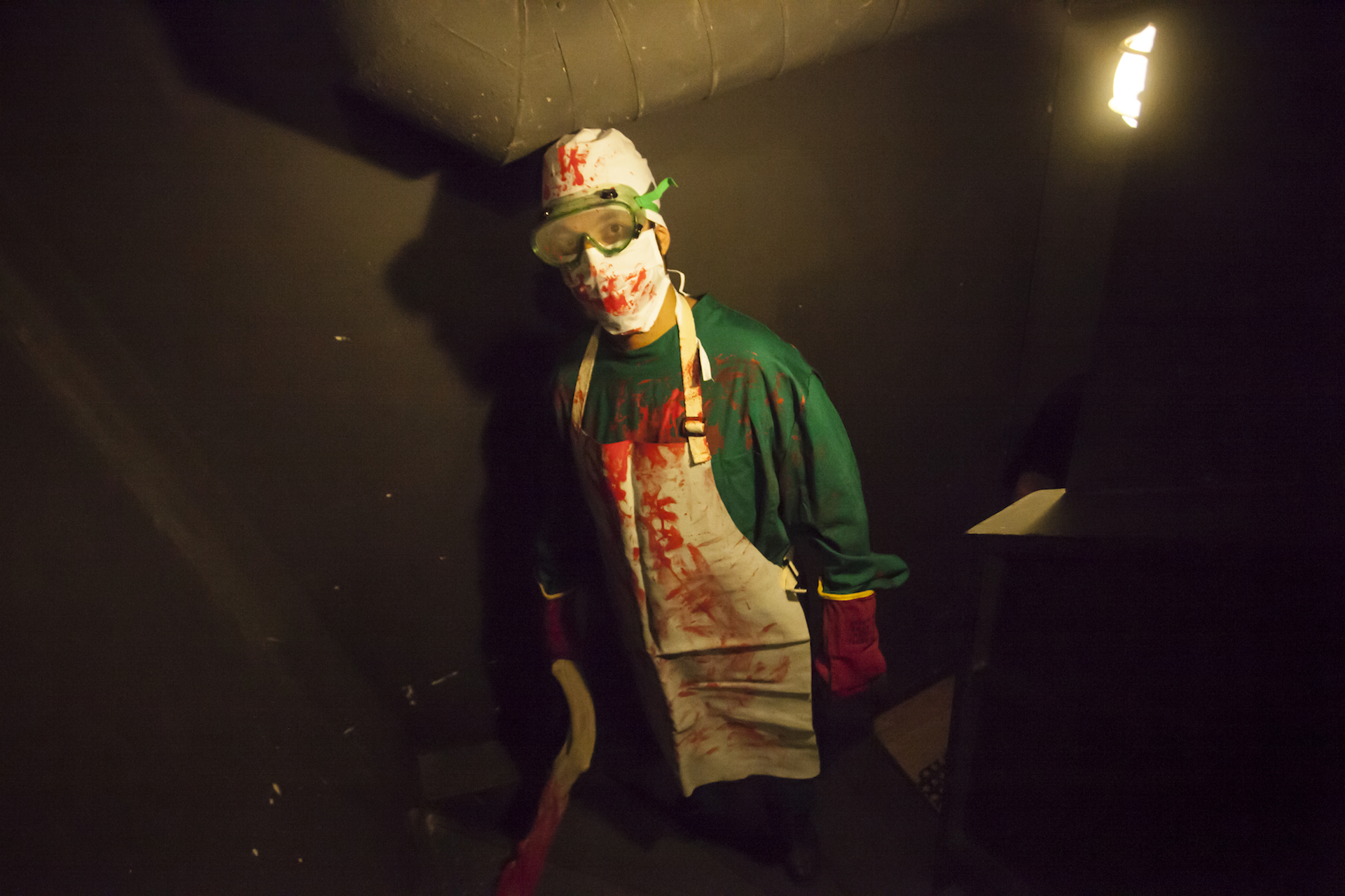 costume; dress up; fun; Halloween; nightlife; party; Six Dogs; spooky; διασκέδαση; θρίλερ]; μεταμφιεση; νυχτερινη ζωή; νύχτα; πάρτυ; τρόμος