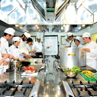 Ο Εκπαιδευτικός Όμιλος Le Monde ανοίγει τις πόρτες του στους λάτρεις της γαστρονομίας