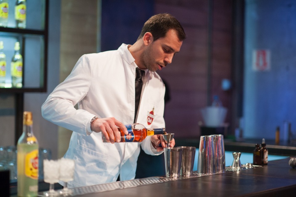 Ο νικητής Αλέξανδρος Σουρμπάτης επί τω έργω