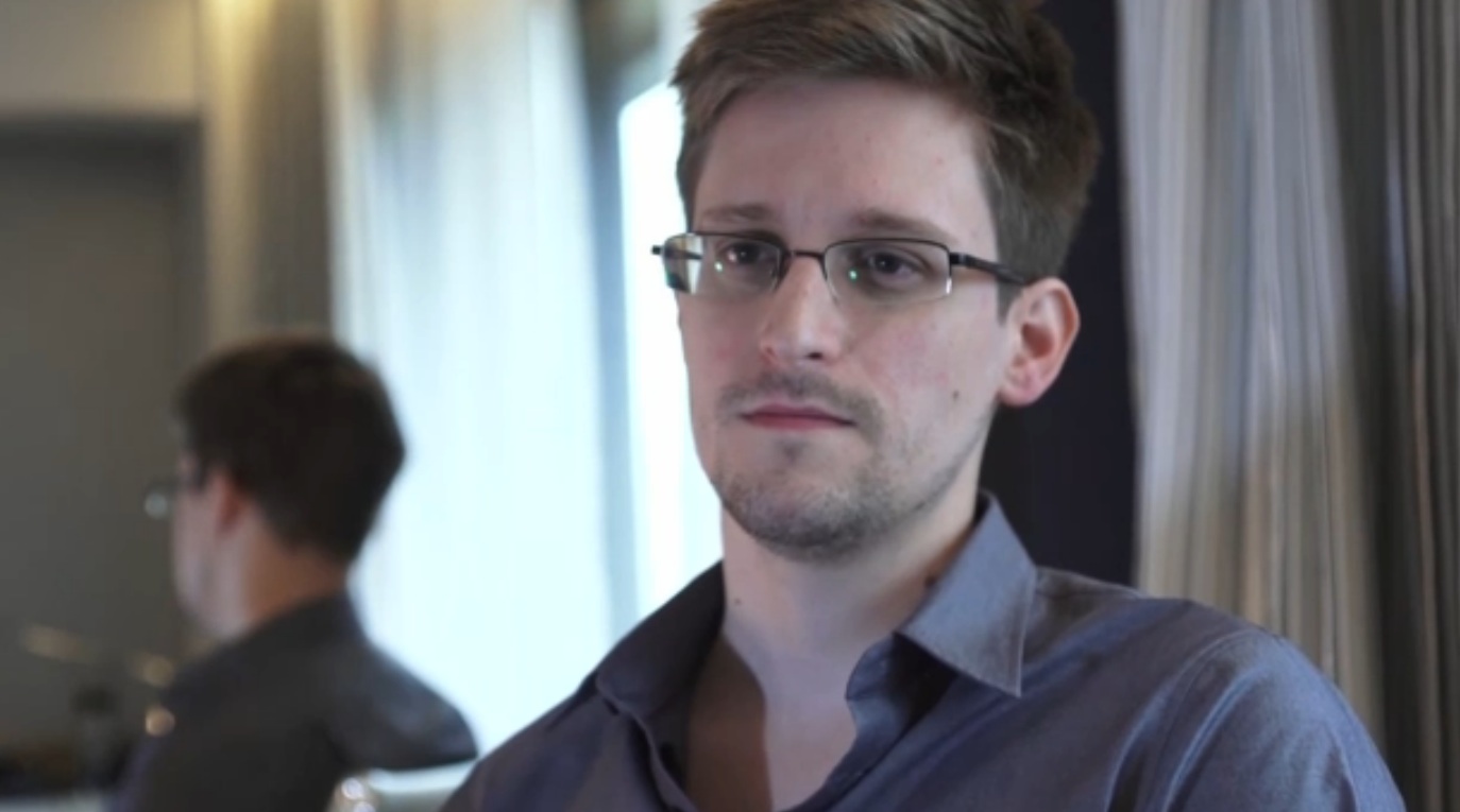 Δείτε τη συνέντευξη του Edward Snowden στον John Oliver
