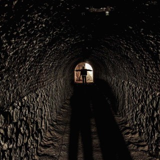 Μπήκαμε στα καταφύγια των Πατρών