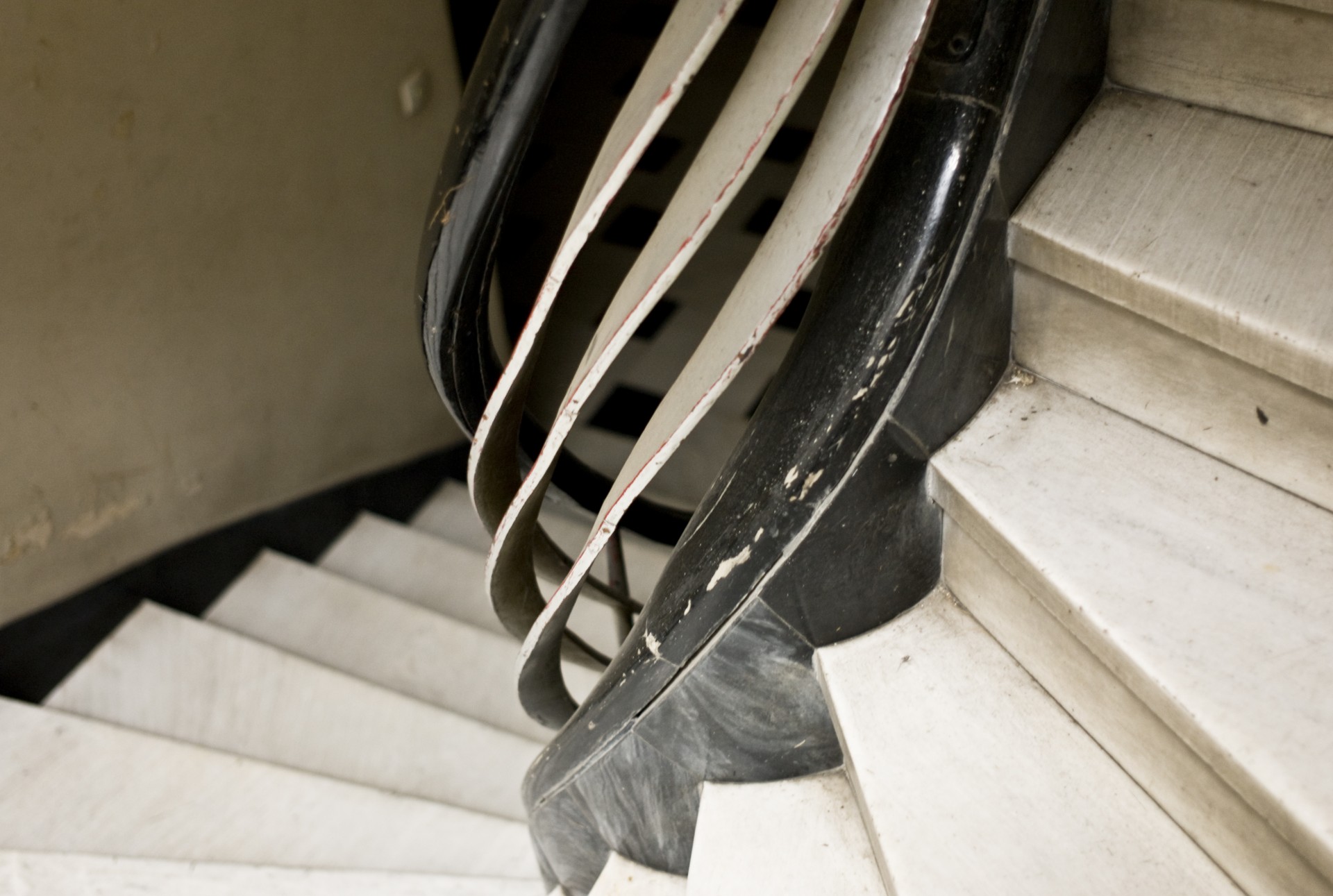 μπλε πολυκατοικία 20