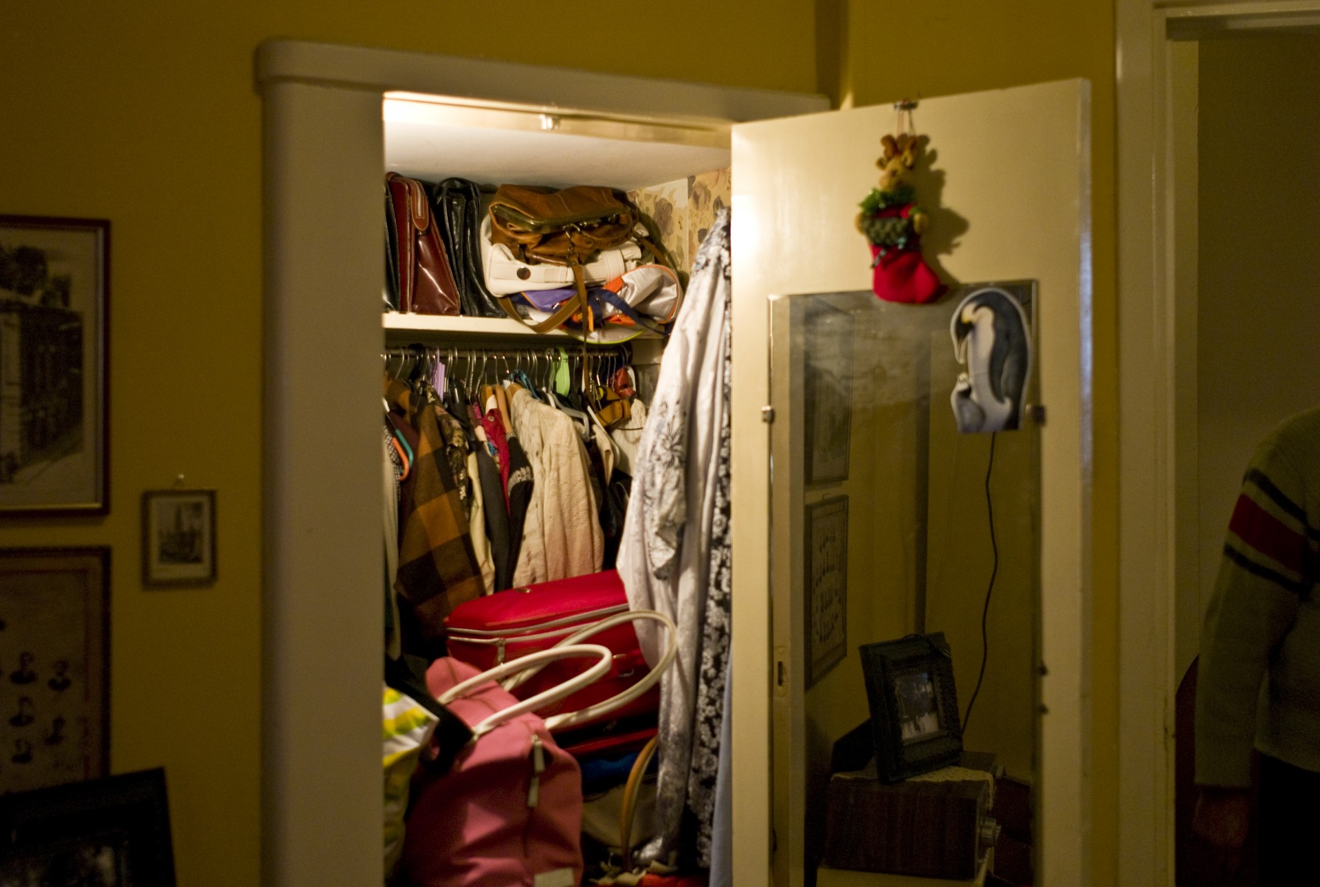 μπλε πολυκατοικία 23