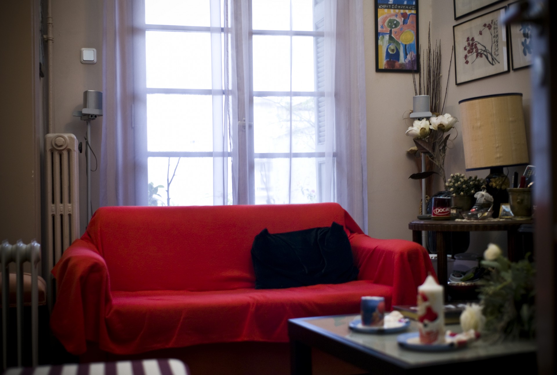 μπλε πολυκατοικία 24