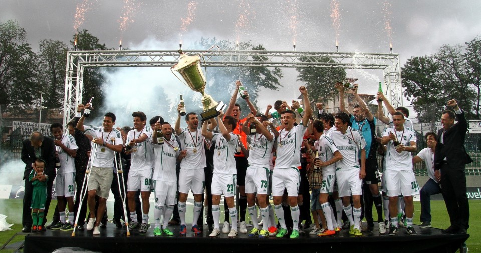 Πέφτουν οι κούπες σαν το χαλάζι - Η Λουντογκόρετς ολοκληρώνει το τρεμπλ κερδίζοντας και το Σούπερ Καπ Βουλγαρίας τον Αύγουστο του 2012 στο Μπουργκάς