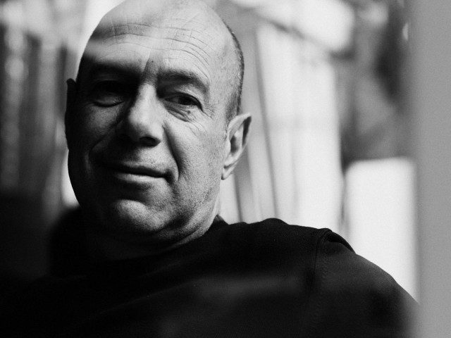 Βαγγέλης Ραπτόπουλος: “Ο κόσμος πρέπει να κλείσει την τηλεόραση”