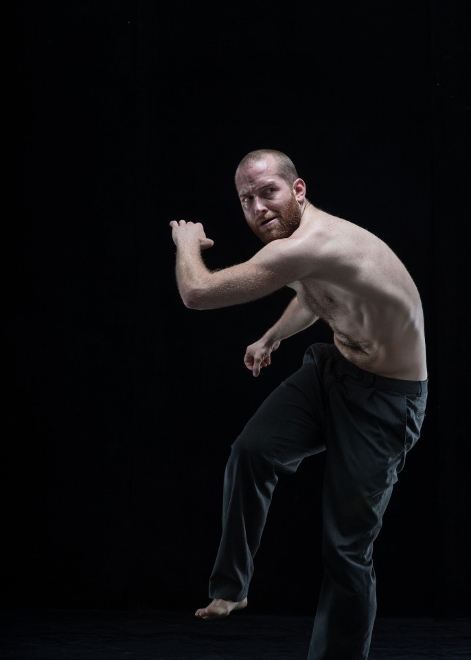 Poster_40_Performer_Hannes Langolf_Photographer_Hugo Glendinning