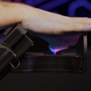 Πλήρωσε με το αίμα σου