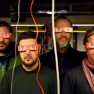 Δες αυτό που βλέπουμε