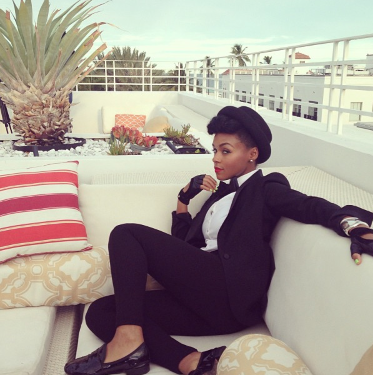 Screen Shot 2013-10-30 at 2.08.24 μ.μ.