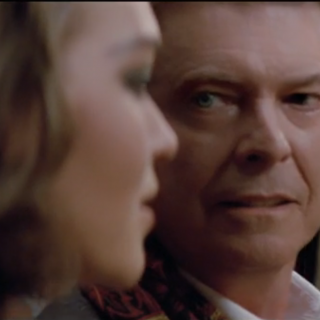 O David Bowie και η πρό(σ)κληση της Louis Vuitton