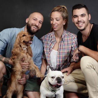 Και όμως υπάρχει Ελληνικό facebook για σκύλους