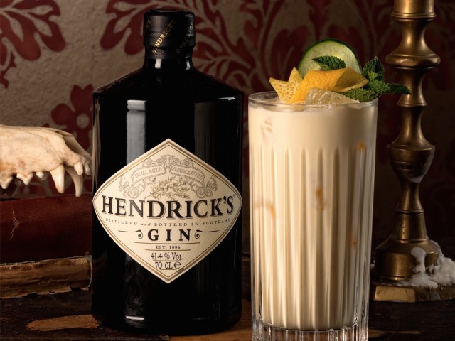 Ημέρα Προθανάτιας Εμπειρίας: Η πιο ασυνήθιστη γιορτή συναντά το πιο ασυνήθιστο Gin