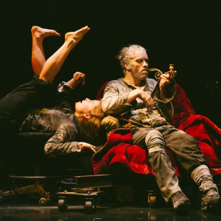 Ο James Thiérrée στη Στέγη