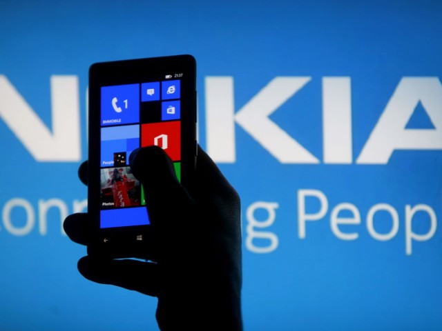 H Nokia από παγκόσμια κυρίαρχος, πρώτη στις μαζικές απολύσεις της Microsoft