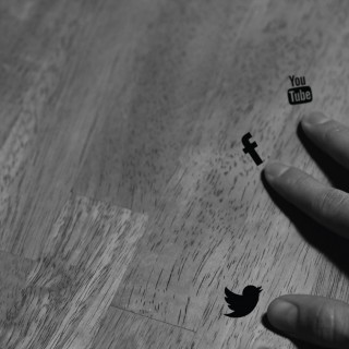 Πόσα και ποια social media μπορείτε να διαχειριστείτε; (μέχρι 5 επιλογές)