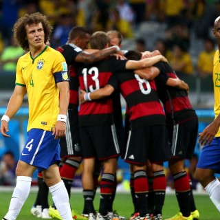 Ο Λευτέρης Καλοσπύρος γράφει για τον χθεσινό ημιτελικό που έφερε (για λίγο) το «τέλος του ποδοσφαίρου»