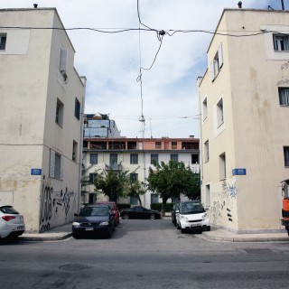 Ένα πρωί στον πλανήτη Δουργούτι