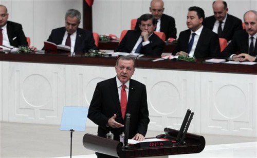 Τουρκία: Φεύγει ο Νταβότουγλου- Αλλάζει το πολίτευμα;