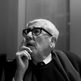 Ένας πραγματικός κύριος της Γραφιστικής εκθέτει μετά θάνατον