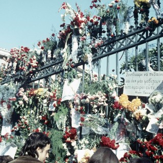 Φωτογραφίες από την πρώτη και δεύτερη επέτειο του Πολυτεχνείου