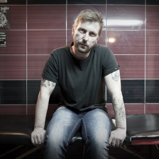 Χτύπα μου ένα tattoo, καπετάνιο