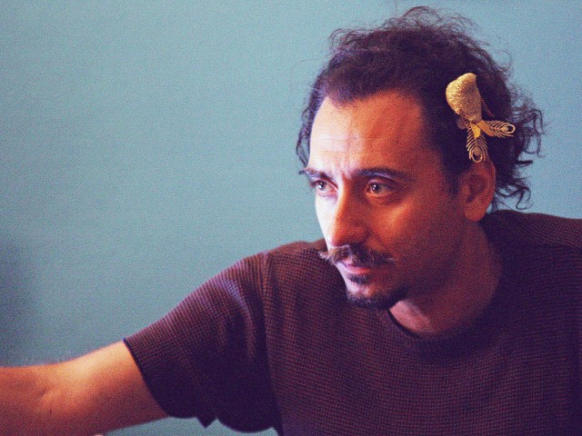 Ο γύρος του κόσμου με μια φωτογραφική