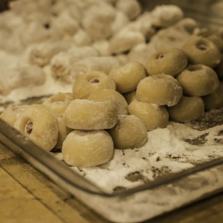 Το ζαχαροπλαστείο που γλύκαινε το Χρηματιστήριο