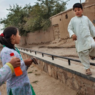 Οι Αφγανές που ζουν σαν αγόρια