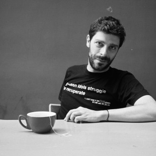 Νικόλας Γιατρομανωλάκης: «Η υποκρισία περισσεύει αλλά δυστυχώς δεν αποτελεί εξαγώγιμο προϊόν»