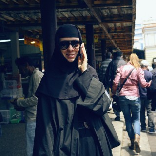 Μεσημέρι στην οδό Αθηνάς