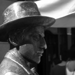 Να ποιοι κερδίζουν από ένα αντίτυπο του Αναρχικού Τραπεζίτη