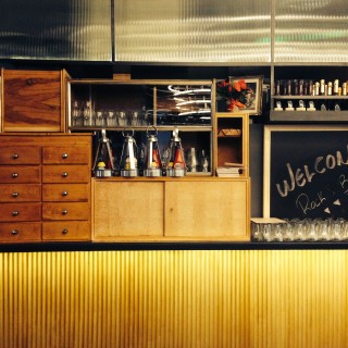 Ένα νέο εντυπωσιακό μαγαζί άνοιξε σήμερα το πρωί στο Κέντρο