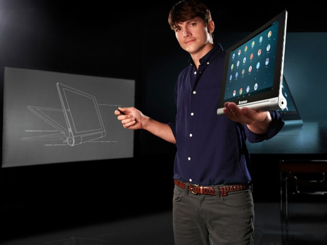 Ο Ashton Kutcher φτιάχνει tablet