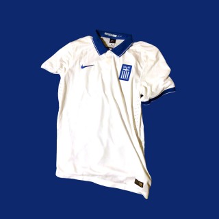 Δε Θέλουμε Θλιμμένους Στη Γιορτή Μας