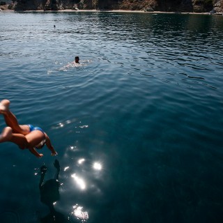 Η τριλογία του παραθερισμού, το καλοκαίρι του Τόνι Πινέλι κι ένας γάτος