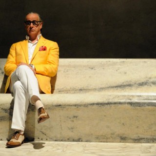 Λίγο μουσική, λίγο θάλασσα και τον Ντοστογιέφσκι μου