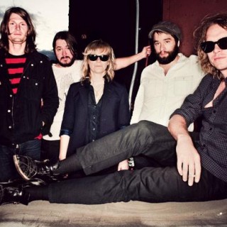 Oι Βlack Angels στο λιβάδι