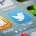 Το Twitter κατέβασε λογαριασμό ειδησεογραφικού ιστότοπου για τον κορονοϊό