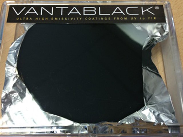 Το Vantablack είναι το πιο σκοτεινό μαύρο που είδαμε ποτέ