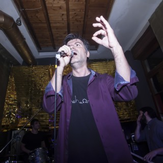 Με 5€ μπορείς να δεις ζωντανά τους Nouvelle Vague, τους BaBa Zula και τον Φοίβο Δεληβοριά