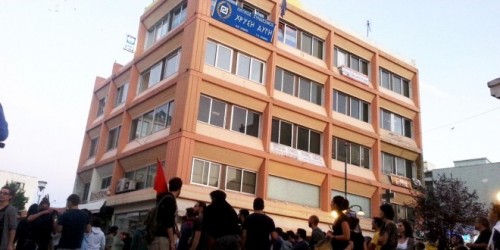 Έξωση στα γραφεία Χρυσής Αυγής σε Μαρούσι και Ξάνθη
