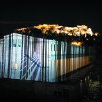 O NEON παρουσίαζει το έργο «Παλμικά πεδία» στην αρχαία αγορά.