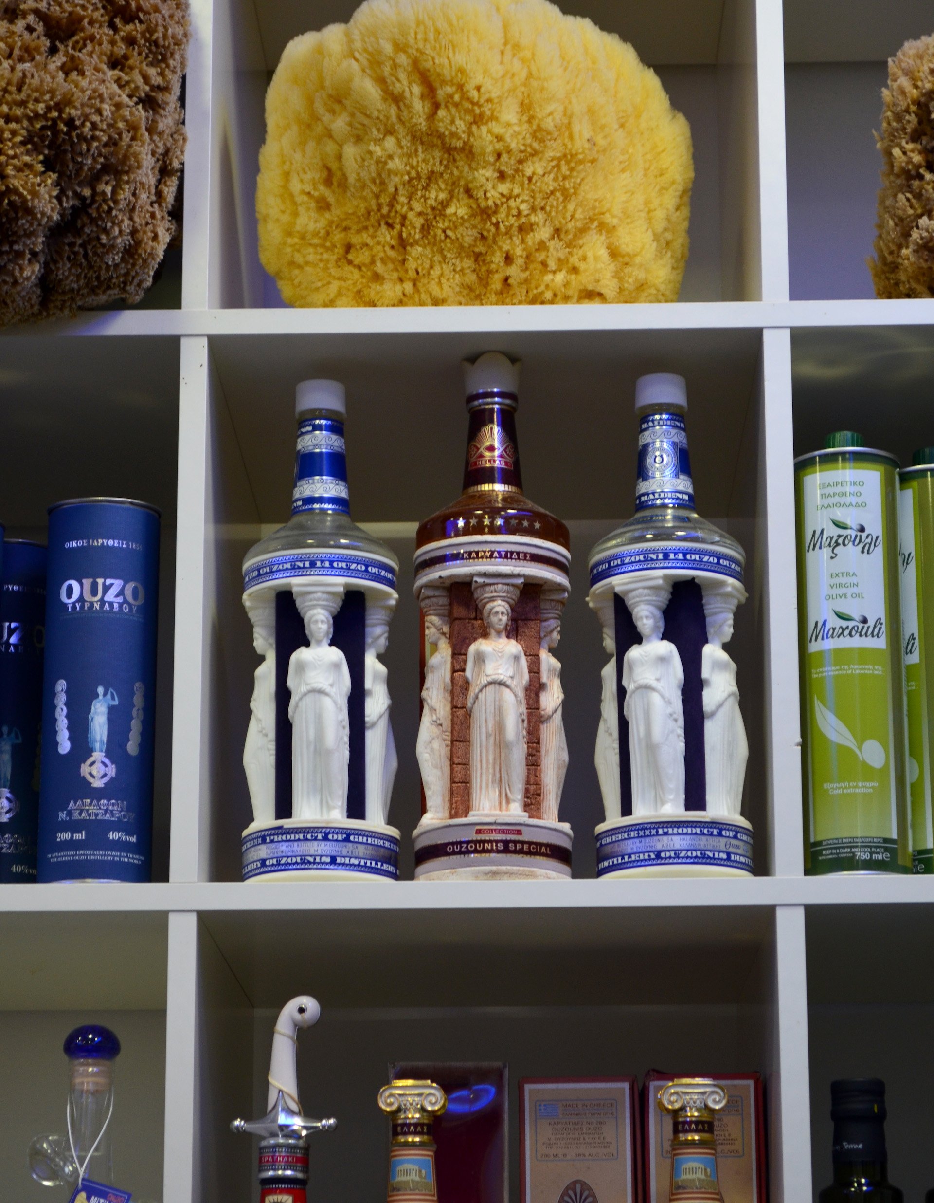 καρυάτιδες