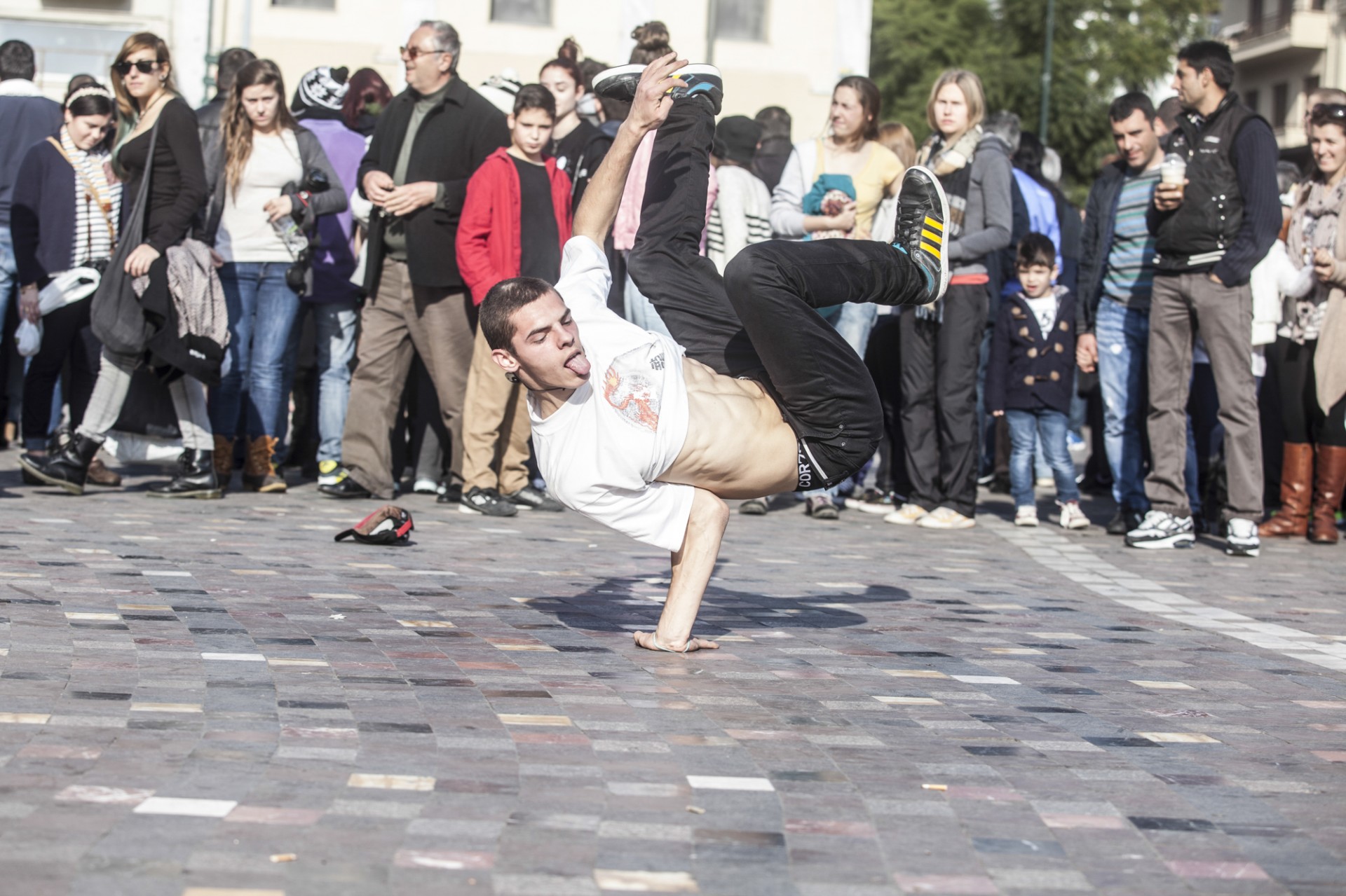 ╬Σ╬α╬Ω╬ζ╬Σ-37